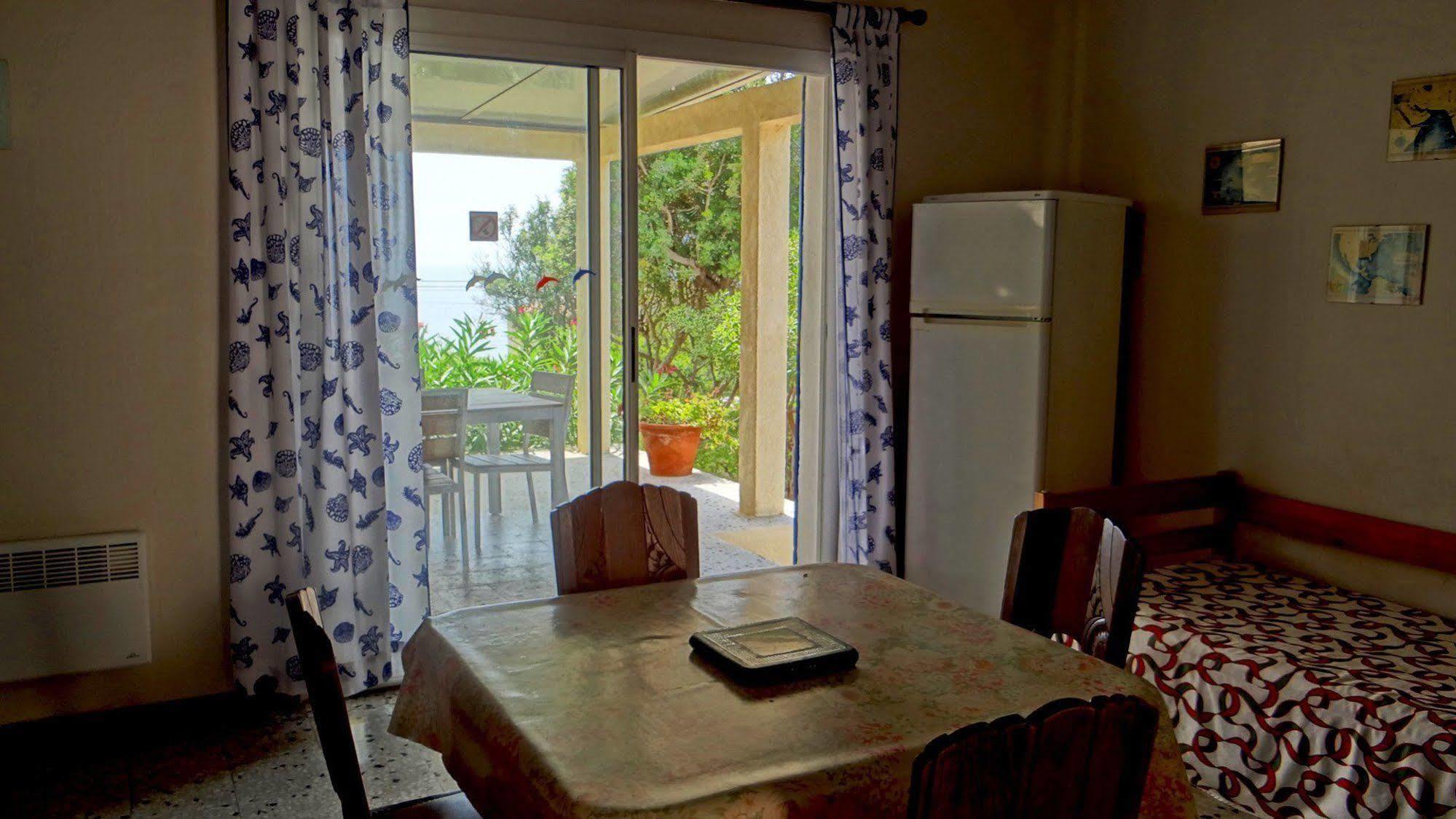 Residence Funtanella Саґон Екстер'єр фото